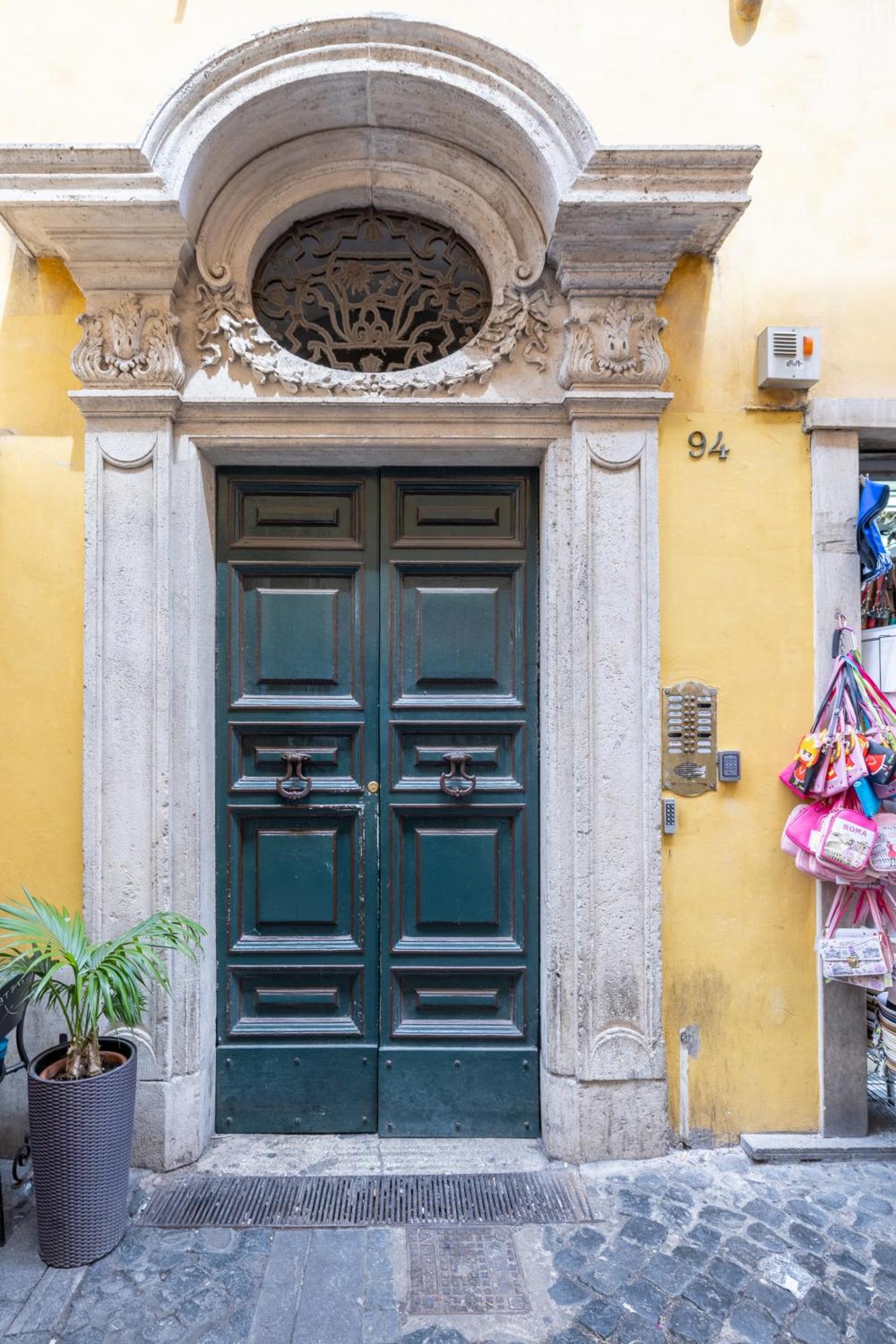 Maison Trevi Рим Екстериор снимка